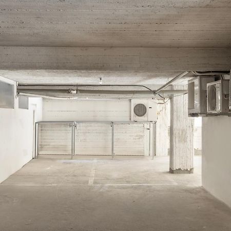 Appartamento Luxurious Bright & Stylish 2Br With Office In Nicosia Esterno foto