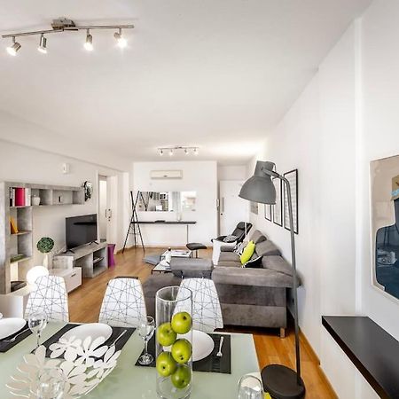 Appartamento Luxurious Bright & Stylish 2Br With Office In Nicosia Esterno foto